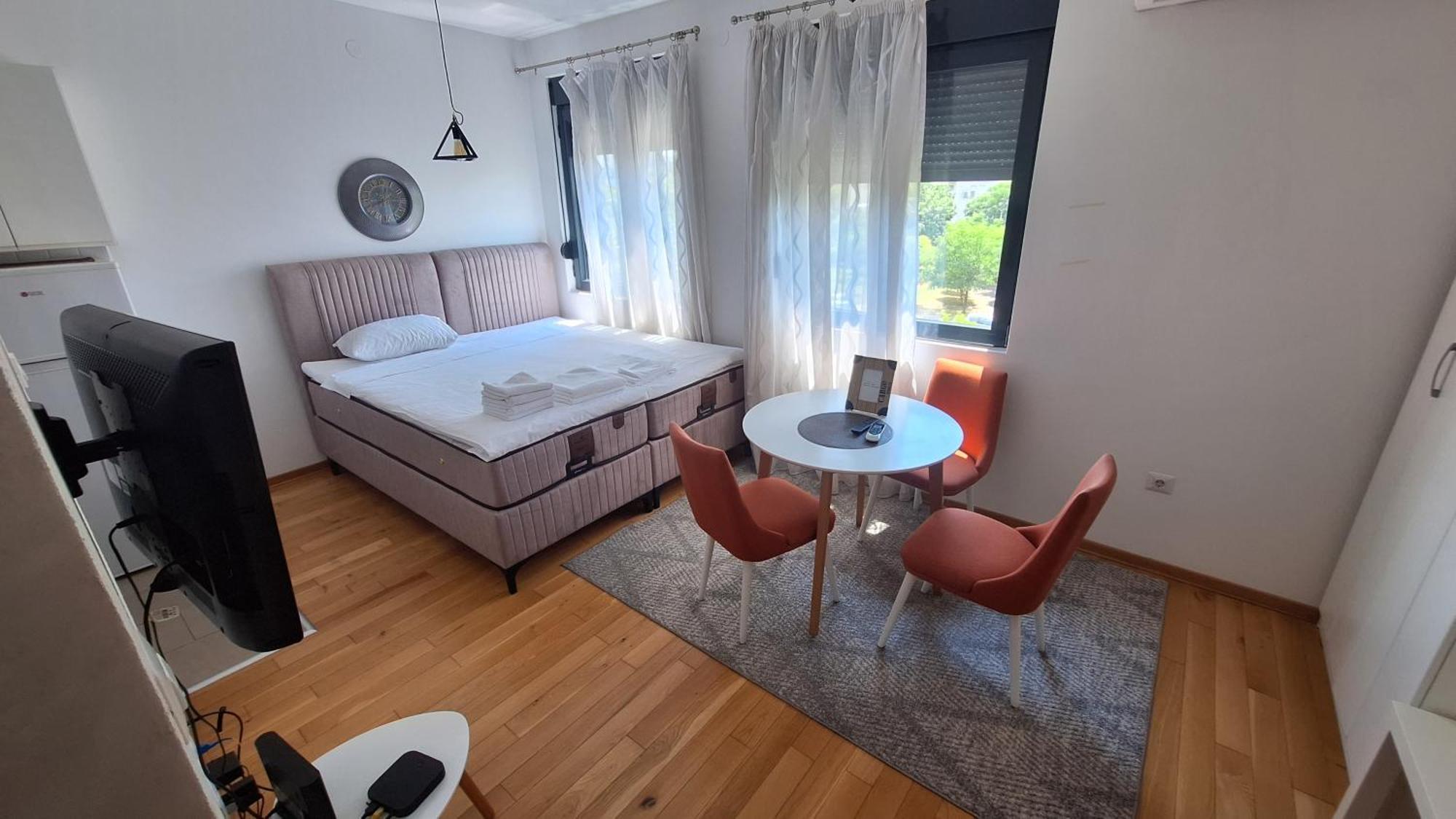 Lijepo Pozicioniran Stan, Atrakcije Blizu Apartment Podgorica Ngoại thất bức ảnh